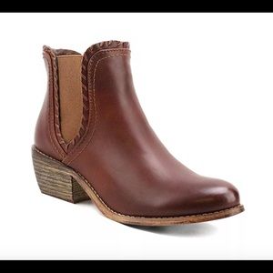 Olivia Miller Lorimer Chelsea Boots with Brown Laced Trim